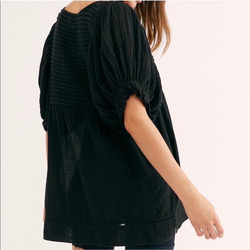Free People Elsie Tunic Top M Black Pintuck Plt Puff Sleeve Gauze Boho Romantic - Picture 2 of 8